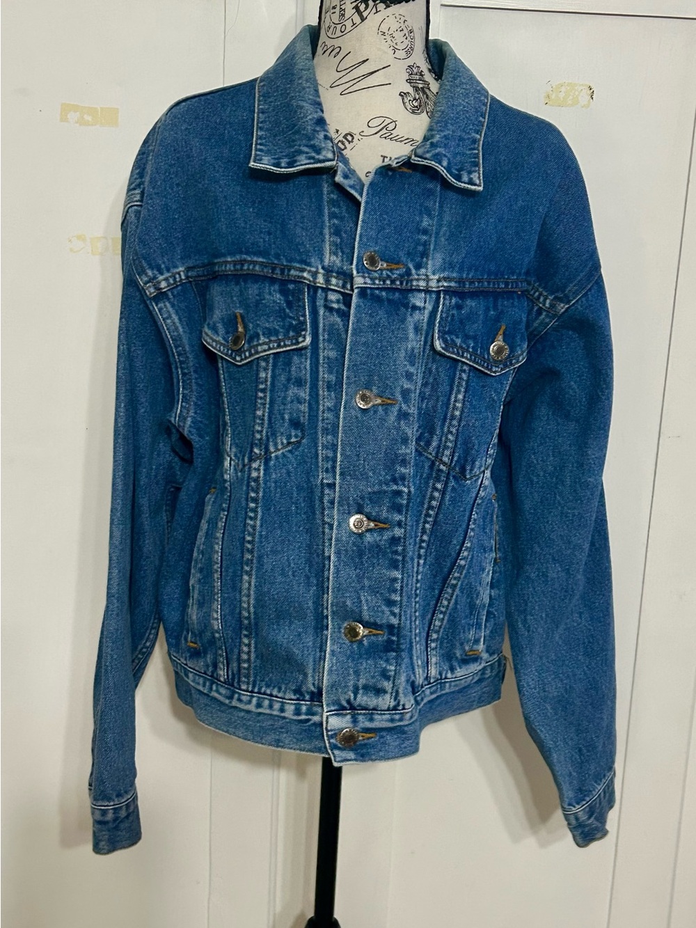 Canyon River Blues Classic Blue Denim Jacket - Women’s Casual Jean Coat size M